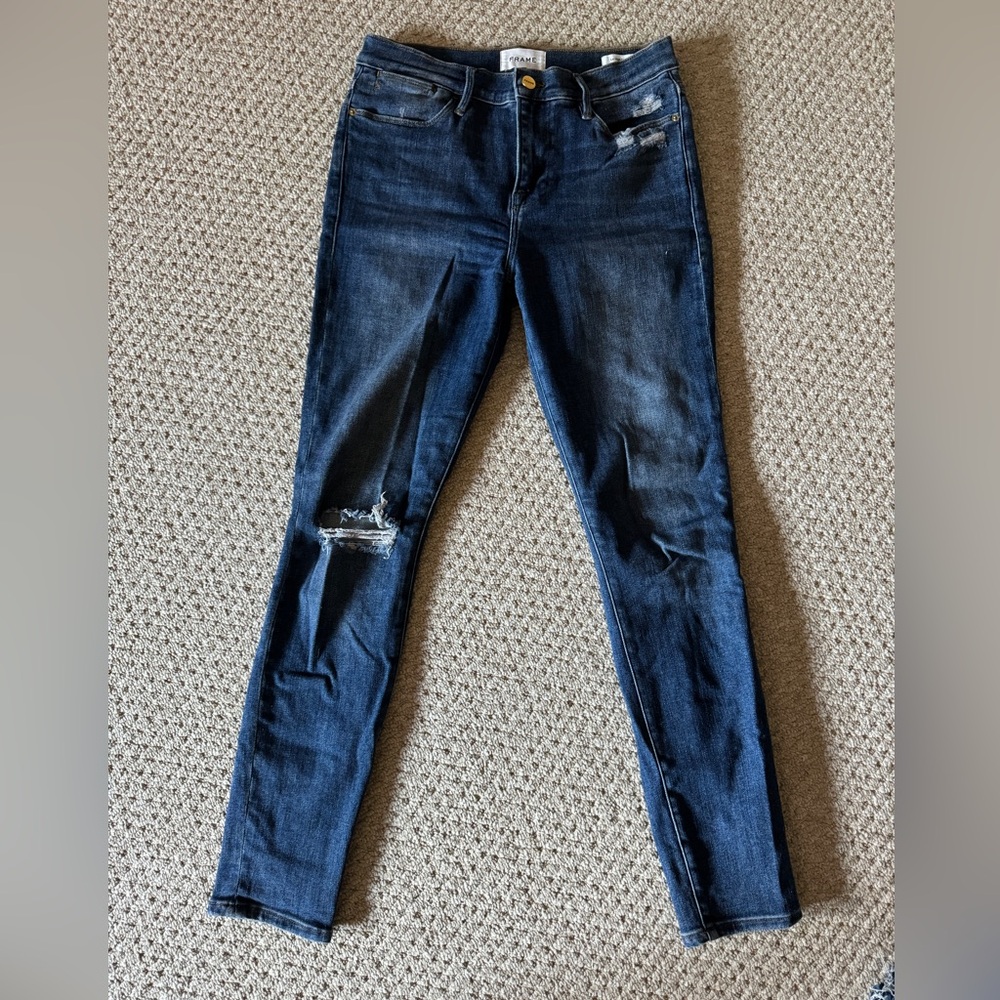 Frame Le High Skinny (destructed) Size 28